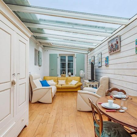 Nice Studio With Veranda Nearby The Beach In La Flotte - Welkeys ภายนอก รูปภาพ