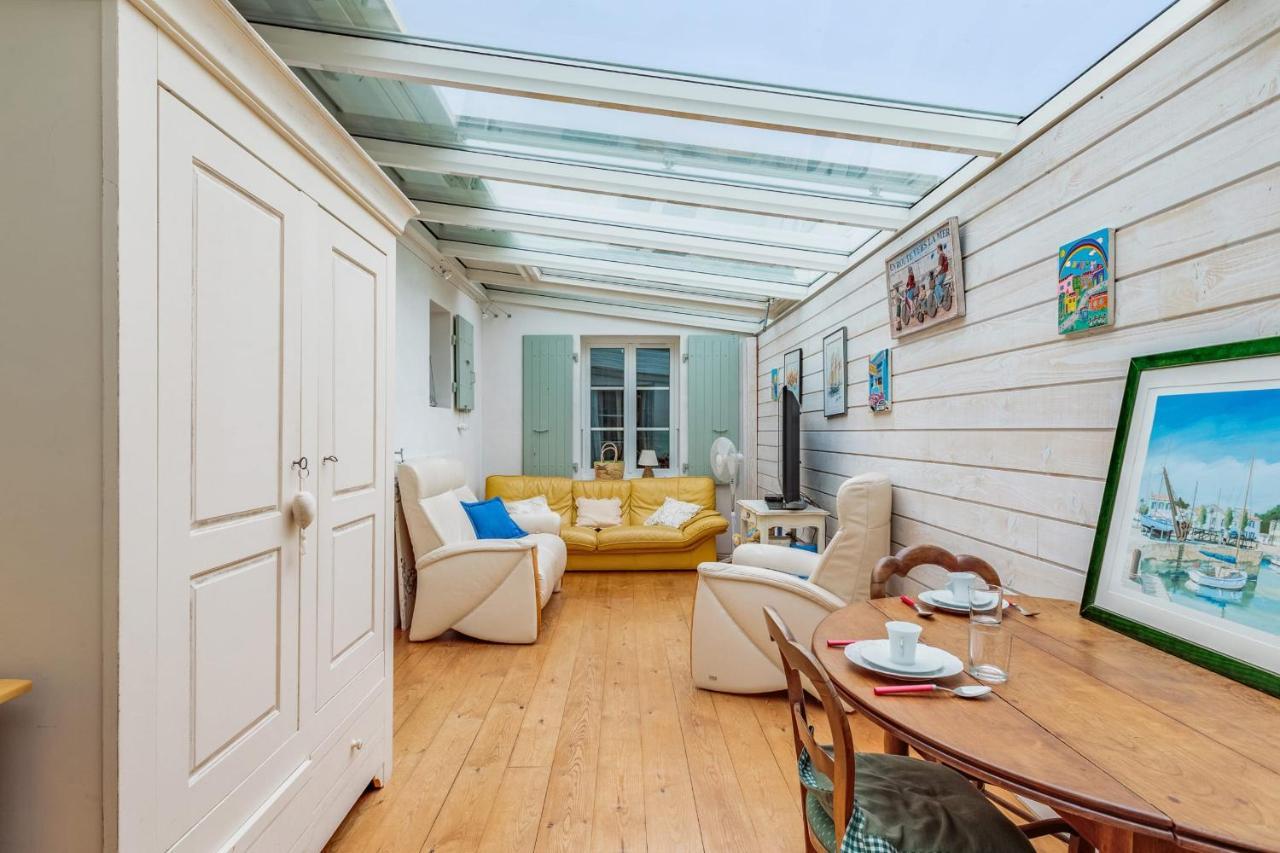 Nice Studio With Veranda Nearby The Beach In La Flotte - Welkeys ภายนอก รูปภาพ